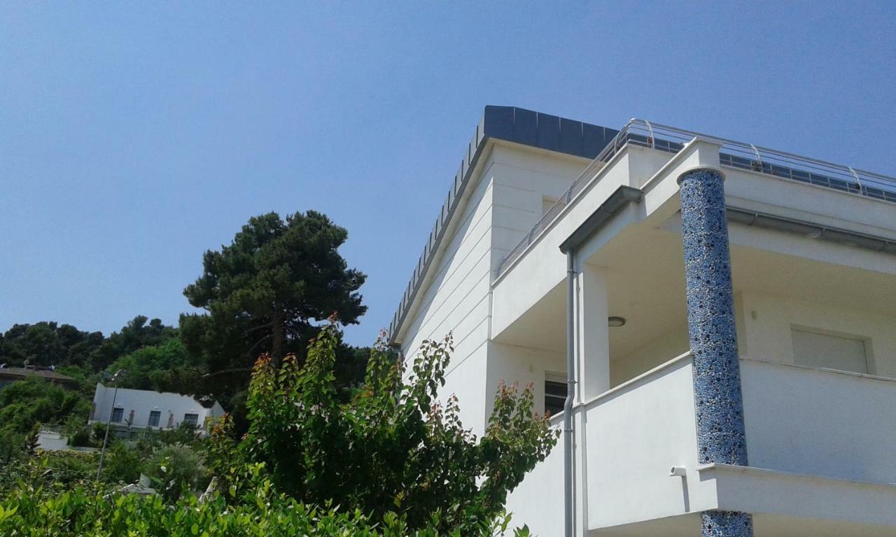 Hotel Just Blue Montesilvano Marina Esterno foto